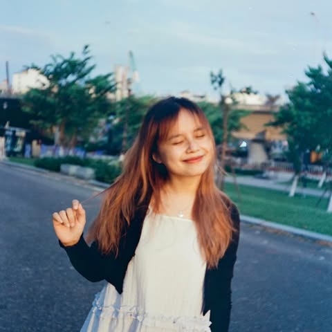 Coral Hoang