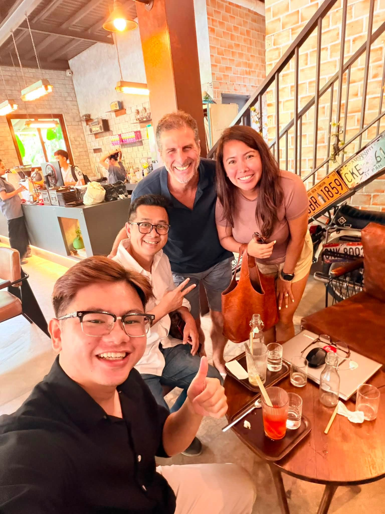 Off-record meetup